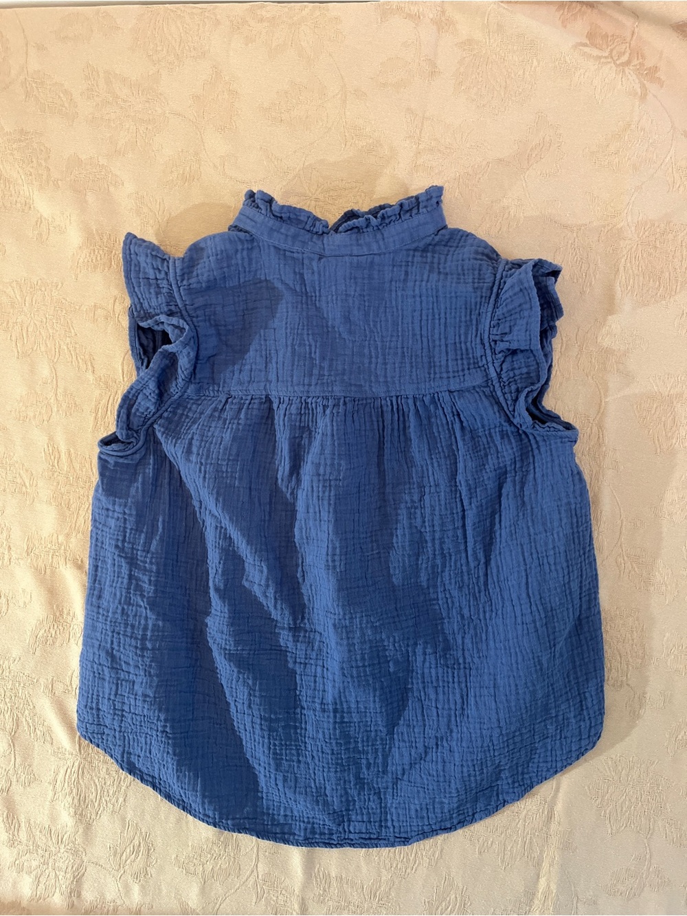 H&M Blue Ruffled Cap-Sleeve Tank - Picture 2 of 7
